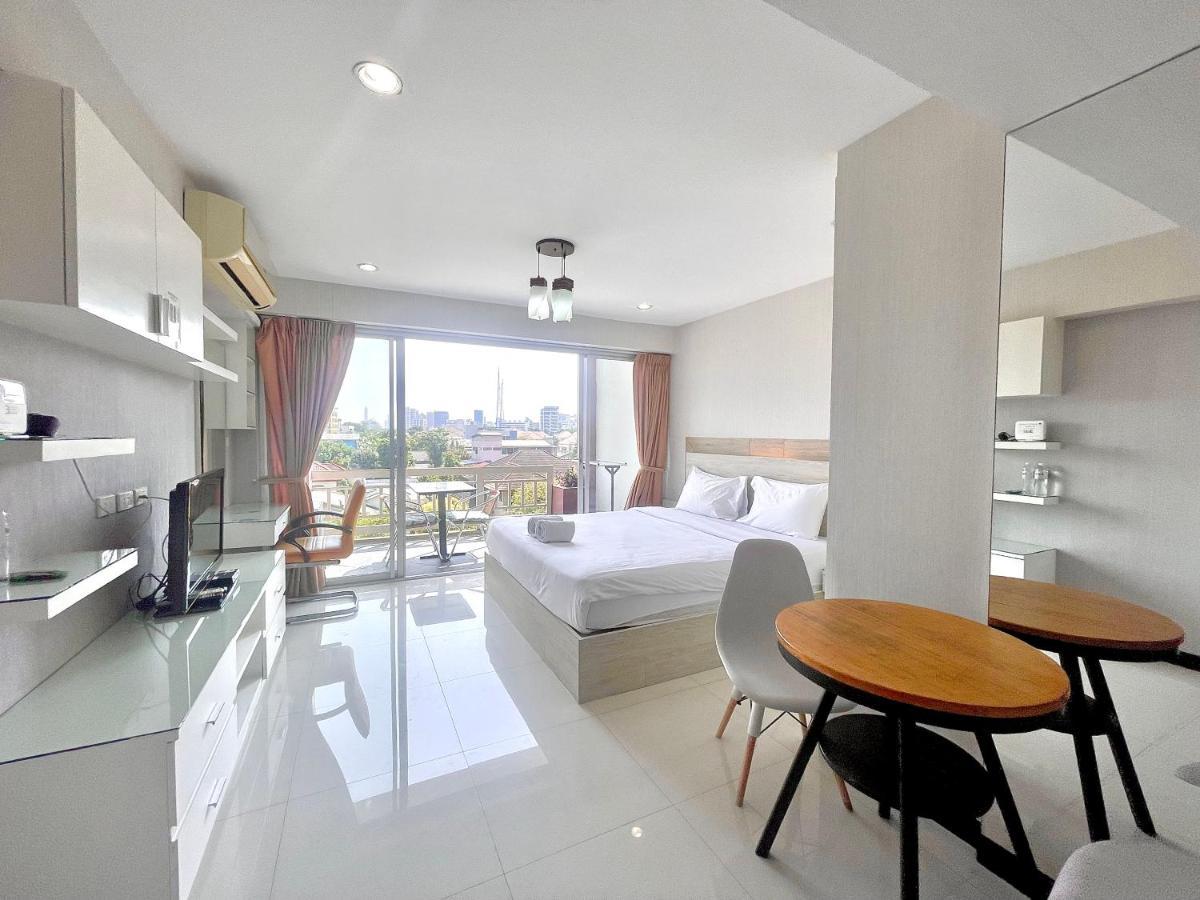 Baan Sabai Rama IV Apartment 曼谷 外观 照片
