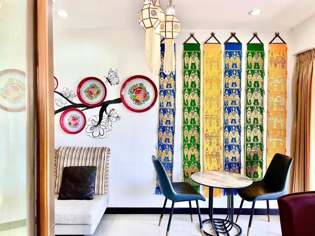 Baan Sabai Rama IV Apartment 曼谷 外观 照片