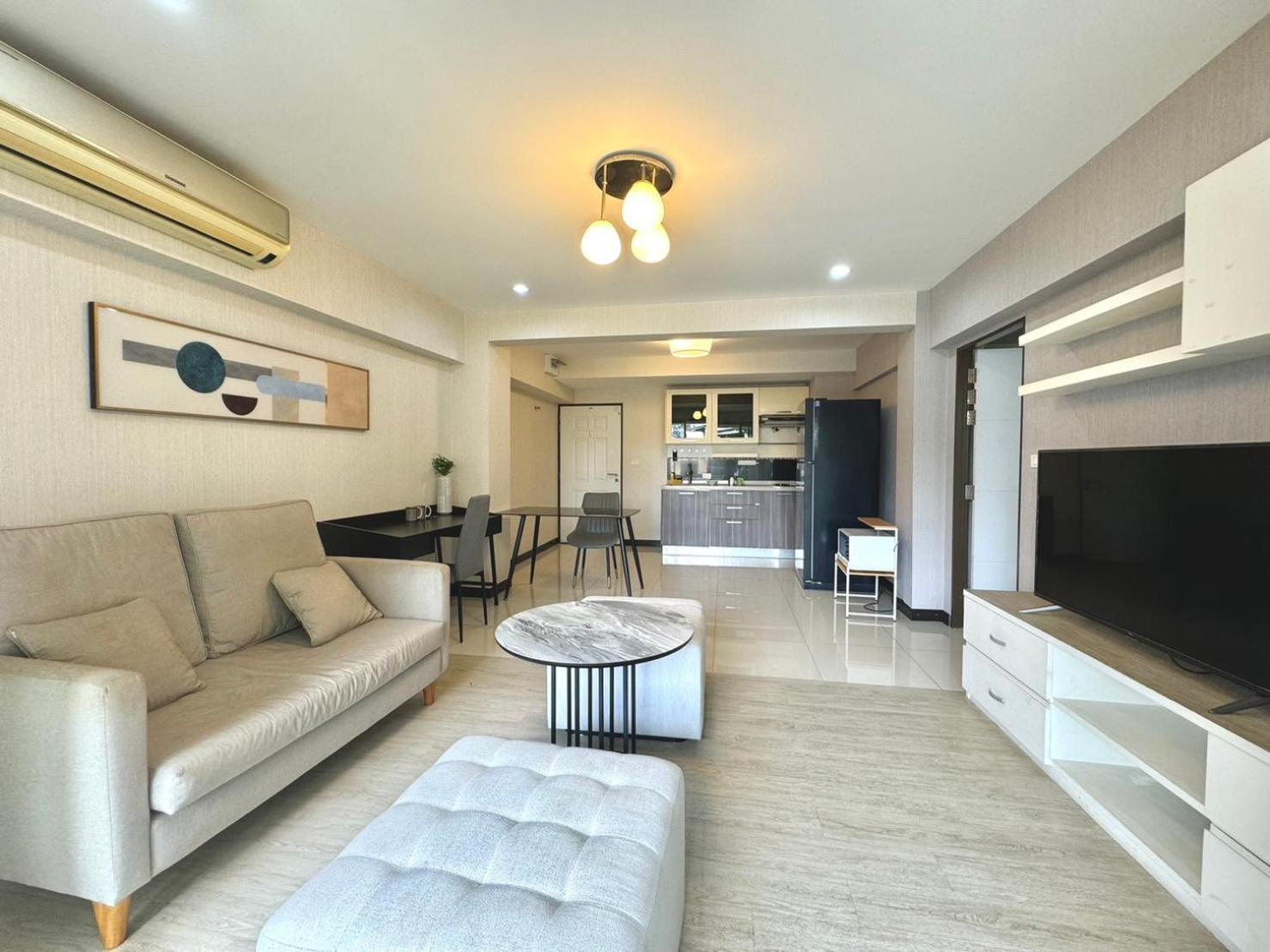 Baan Sabai Rama IV Apartment 曼谷 外观 照片