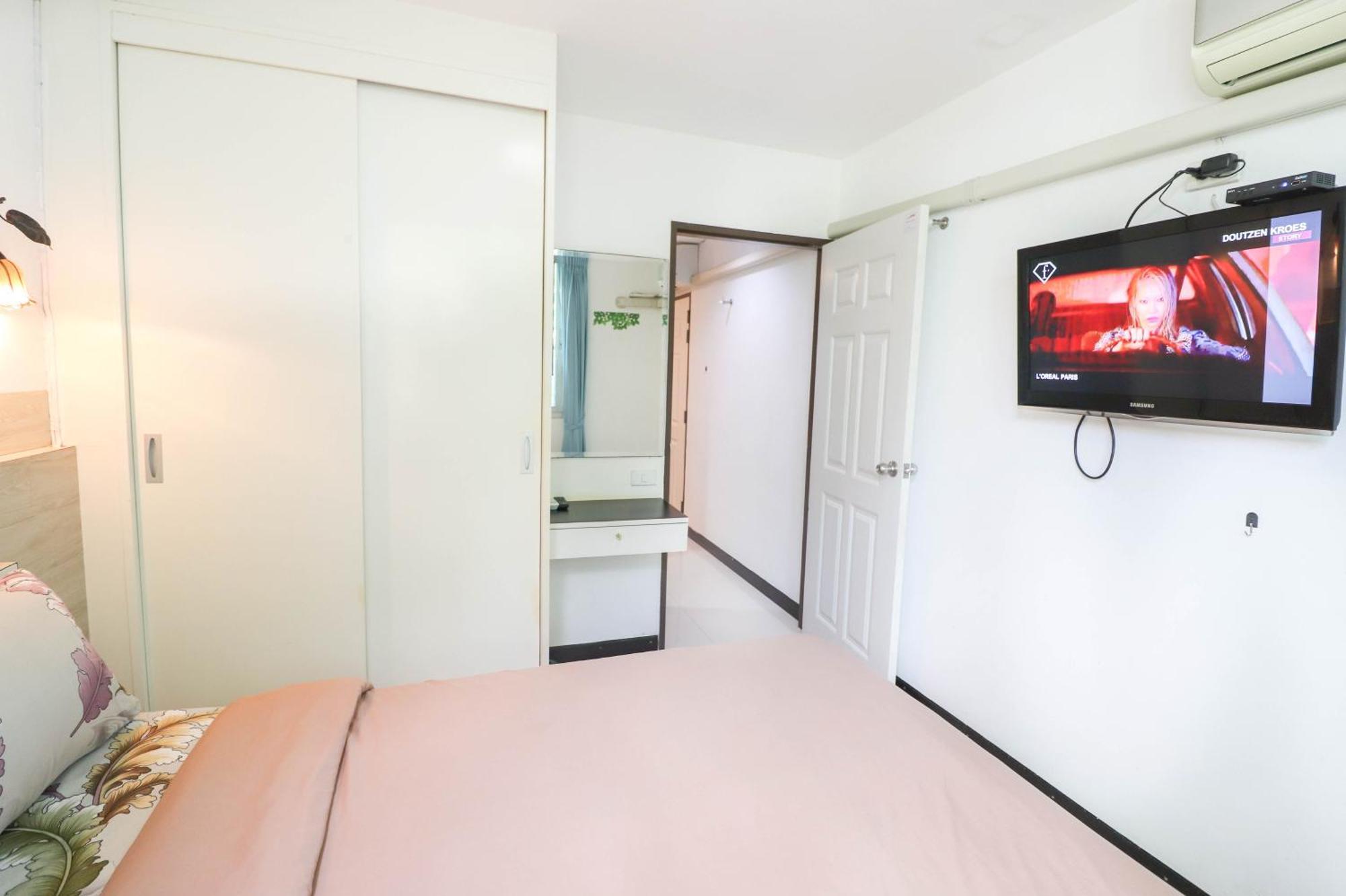 Baan Sabai Rama IV Apartment 曼谷 外观 照片