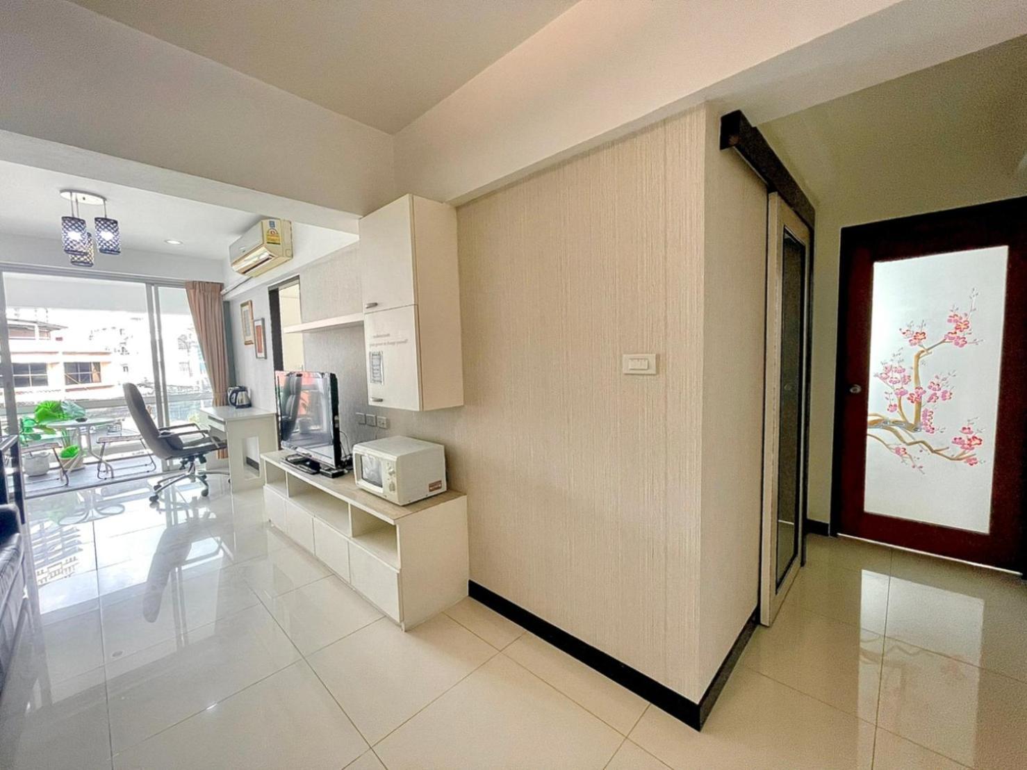 Baan Sabai Rama IV Apartment 曼谷 外观 照片