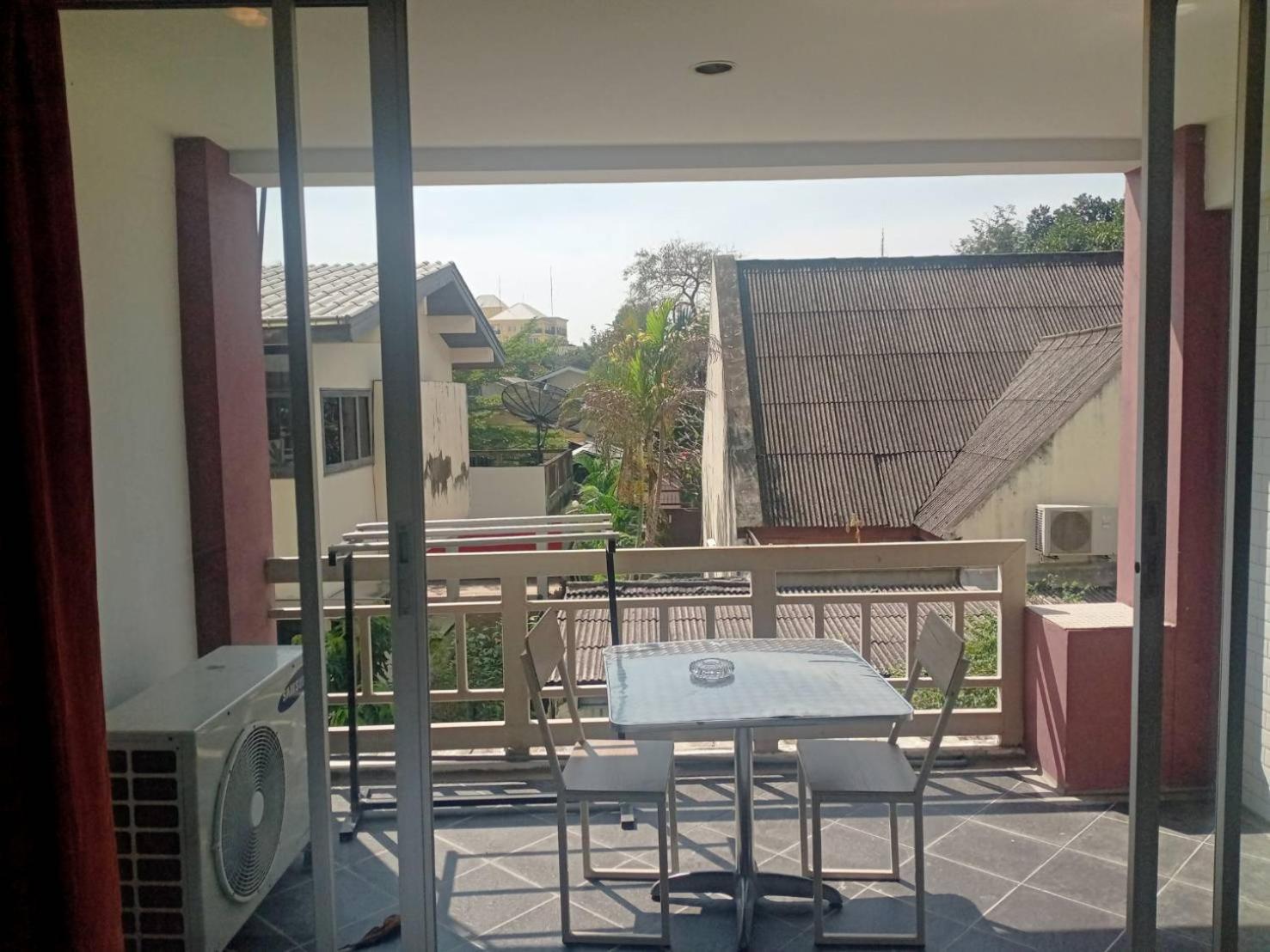 Baan Sabai Rama IV Apartment 曼谷 外观 照片