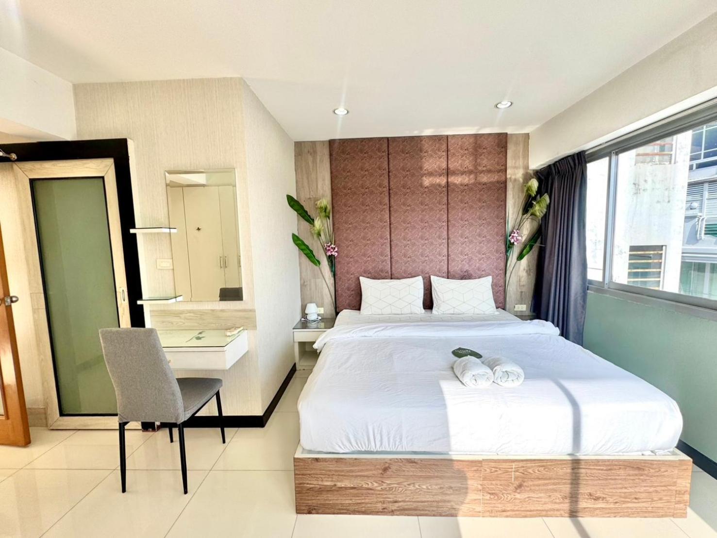 Baan Sabai Rama IV Apartment 曼谷 外观 照片